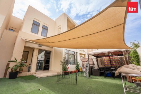 Villa à Reem, Dubai, 3 chambres, 220 m², № 100160