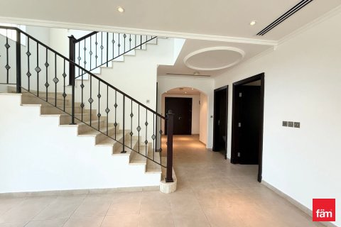 Снять в аренду виллу в Jumeirah Park, Дубай: 4 спальни, 738.1м², № 100164 - фото 9