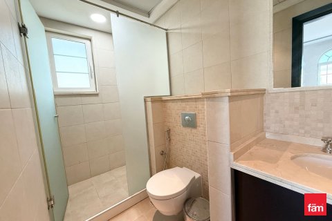 Снять в аренду виллу в Jumeirah Park, Дубай: 4 спальни, 738.1м², № 100164 - фото 22