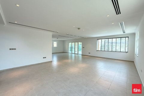 Снять в аренду виллу в Jumeirah Park, Дубай: 4 спальни, 738.1м², № 100164 - фото 5