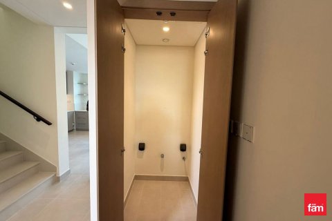 Villa in Dubai 3 bedrooms, 146.3 sq.m. № 100171 - photo 14