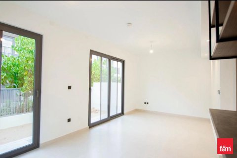 Adosado en Tilal Al Ghaf, Dubai, 4 dormitorios, 227.5 m², № 77853 - foto 5