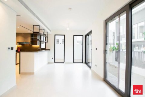 Adosado en Tilal Al Ghaf, Dubai, 4 dormitorios, 227.5 m², № 77853 - foto 3