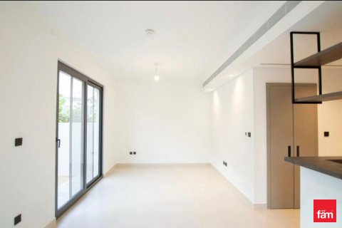 Adosado en Tilal Al Ghaf, Dubai, 4 dormitorios, 227.5 m², № 77853 - foto 4