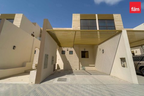 Adosado en Dubai, 4 dormitorios, 187.2 m², № 77844 - foto 2