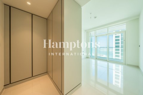 Снять в аренду квартиру в Dubai Harbour, Дубай: 2 спальни, 129.50678200м², № 113511 - фото 11