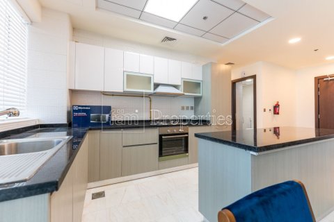 Apartment in Business Bay, Dubai 2 bedrooms, 106.6 sq.m. № 84777 - photo 8