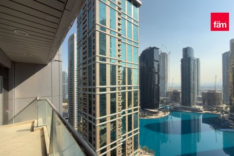 Купить квартиру в Дубае: 3 спальни, 134.7м², № 84780 - фото 3