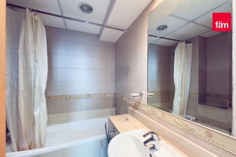 Купить квартиру в Дубае: 3 спальни, 134.7м², № 84780 - фото 20