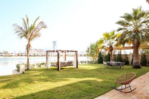Villa en Palm Jumeirah, Dubai, 6 dormitorios, 1301 m², № 44767 - foto 7