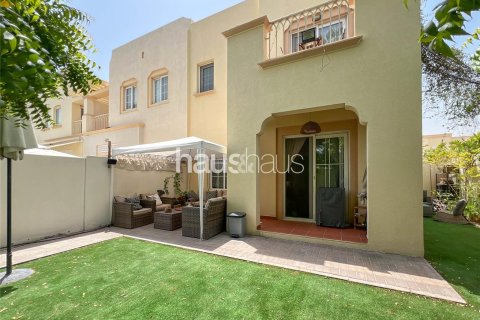 Villa in The Springs, Dubai 2 bedrooms, 167 sq.m. № 44765 - photo 1