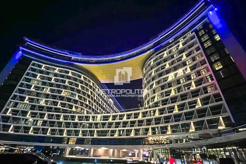 Apartment in Seven Palm, Palm Jumeirah, Dubai 33 sq.m. № 72915 - photo 11