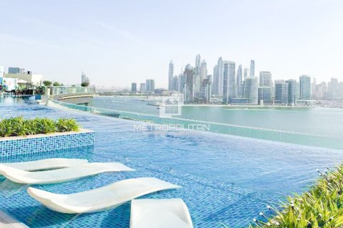 Apartment in Seven Palm, Palm Jumeirah, Dubai 33 sq.m. № 72915 - photo 2