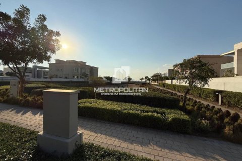 Terrain à Dubai Hills, Dubai Hills Estate, Dubai, 1247 m², № 72909 - photo 2