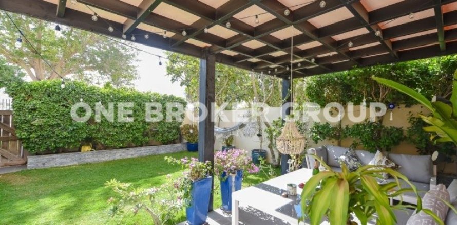 Villa à Arabian Ranches, Dubai, 2 chambres, 172.5 m², № 1238