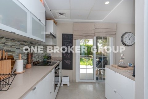 Villa à Arabian Ranches, Dubai, 2 chambres, 172.5 m², № 1238 - photo 13