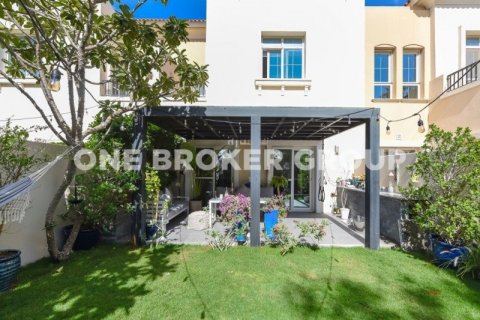 Villa à Arabian Ranches, Dubai, 2 chambres, 172.5 m², № 1238 - photo 3