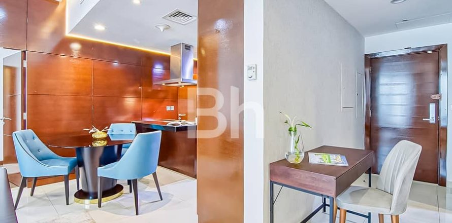 Apartment in Business Bay, Dubai 3 bedrooms, 132 sq.m. № 21294