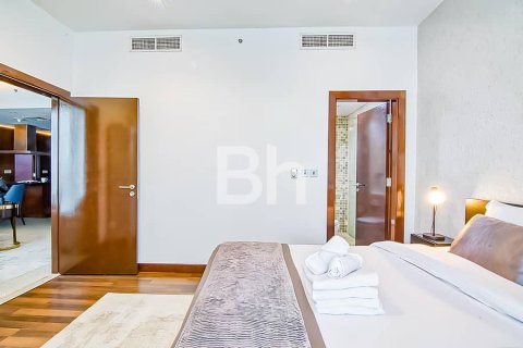 Apartment in Business Bay, Dubai 3 bedrooms, 132 sq.m. № 21294 - photo 10