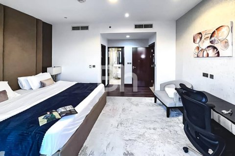 Apartment in Business Bay, Dubai 3 bedrooms, 132 sq.m. № 21294 - photo 11
