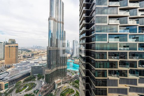 Apartment in Downtown Dubai (Downtown Burj Dubai), Dubai 3 bedrooms, 145 sq.m. № 21293 - photo 8