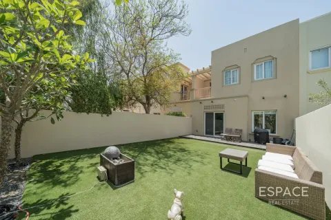 Villa in Springs 14, The Springs, Dubai 2 bedrooms, 153 sq.m. № 61464 - photo 19