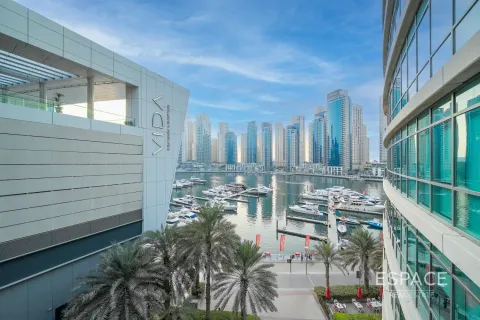 Apartment in Dubai Marina, Dubai 1 bedroom, 90 sq.m. № 61462 - photo 13