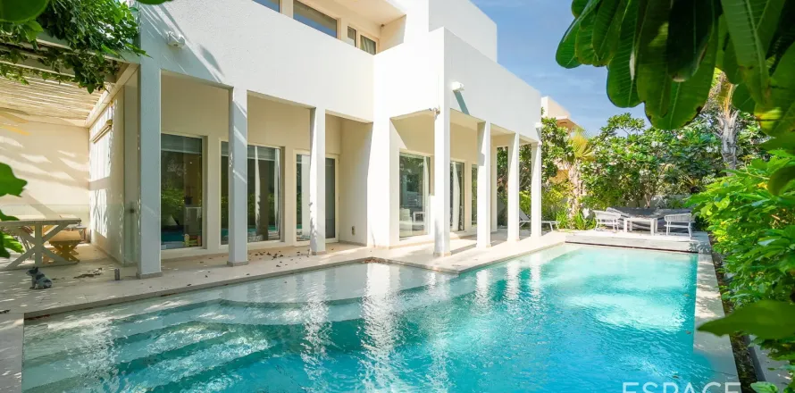 Вилла в Saheel, Арабиан Ранчес, Дубай, 4 спальни, 420м², № 61475