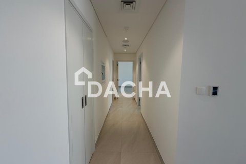 Apartment in District 12, Jumeirah Village Circle, Dubai 2 bedrooms, 161 sq.m. № 111614 - photo 19