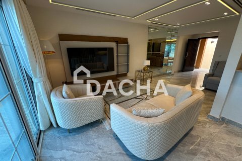 Townhouse in Jumeirah Village Triangle, Dubai 2 bedrooms, 152 sq.m. № 111607 - photo 15