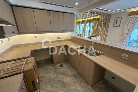 Townhouse in Jumeirah Village Triangle, Dubai 2 bedrooms, 152 sq.m. № 111607 - photo 18