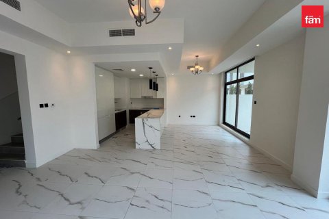 Adosado en Dubai, 4 dormitorios, 287.7 m², № 134875