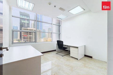 Bureau à Dubai, 103.9 m², № 134877 - photo 3