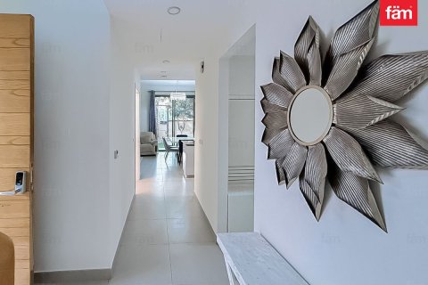 Villa in Dubai Hills Estate, Dubai 4 bedrooms, 302.3 sq.m. № 69374 - photo 8