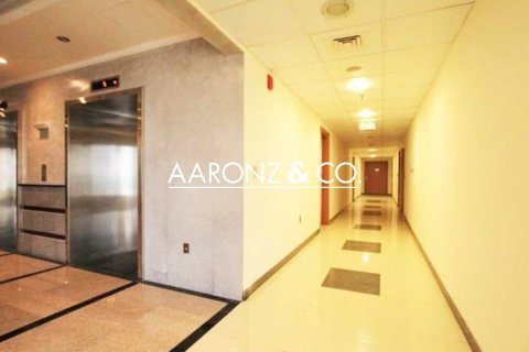 Office in Business Bay, Dubai 102 sq.m. № 96656 - photo 11