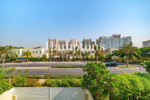 Townhouse in Murooj Al Furjan, Al Furjan, Dubai 3 bedrooms, 223.98913300 sq.m. № 63285 - photo 25