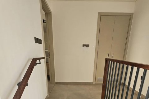 Villa in Al Manara, Jumeirah Village Triangle, Dubai 3 bedrooms, 173.99988676 sq.m. № 63287 - photo 1