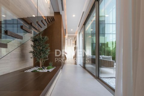 Купить виллу в La Mer, Джумейра, Дубай: 5 спален, 704.76м², № 126536 - фото 17