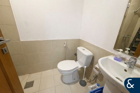 Снять в аренду виллу в Dubai Land, Дубай: 3 спальни, 275м², № 98882 - фото 18