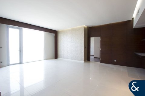 Apartment in Business Bay, Dubai 2 bedrooms, 145 sq.m. № 98878 - photo 4