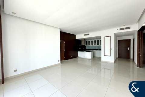 Apartment in Business Bay, Dubai 2 bedrooms, 145 sq.m. № 98878 - photo 3