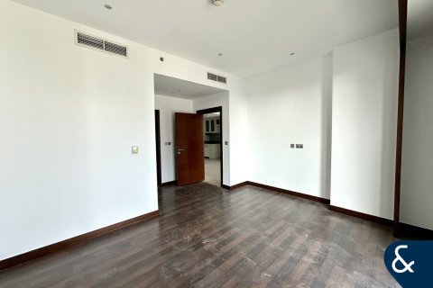 Apartment in Business Bay, Dubai 2 bedrooms, 145 sq.m. № 98878 - photo 12