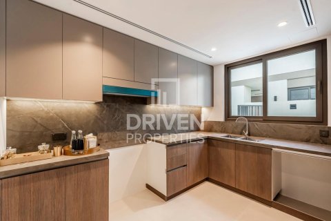 Villa in Aura, Tilal Al Ghaf, Dubai 4 bedrooms, 317 sq.m. № 19887 - photo 5