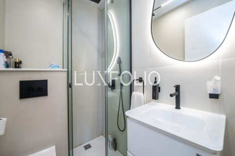 Apartment in Dubai Marina, Dubai 2 bedrooms, 110 sq.m. № 45407 - photo 15