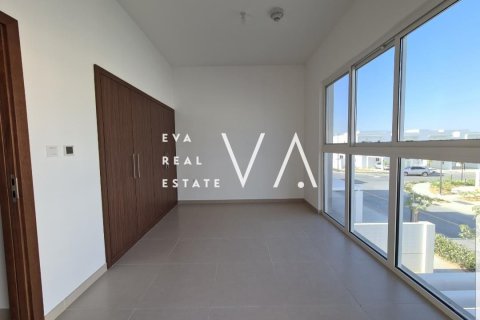 Купить таунхаус в Дубае: 4 спальни, 258.73м², № 52909 - фото 1