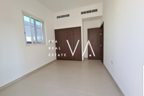 Купить таунхаус в Дубае: 4 спальни, 258.73м², № 52909 - фото 4