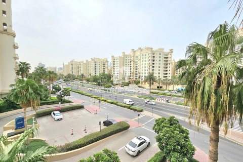 Apartment in Shoreline Apartments, Palm Jumeirah, Dubai 3 bedrooms, 238 sq.m. № 8818 - photo 8