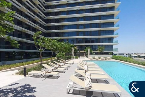 Снять в аренду квартиру в Dubai Hills, Дубай Хилс Эстейт, Дубай: 2 спальни, 104м², № 76674 - фото 1