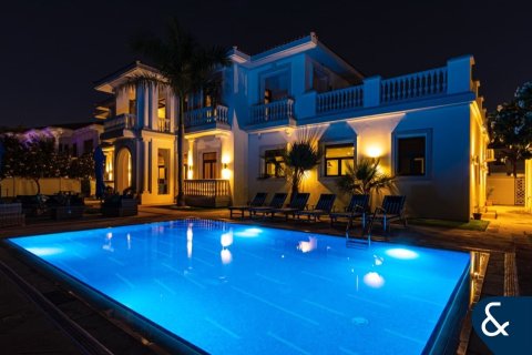 Villa in Signature Villas, Palm Jumeirah, Dubai 6 bedrooms, 1245 sq.m. № 76687 - photo 21