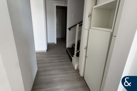 Villa en The Springs, Dubai, 2 dormitorios, 173 m², № 76673 - foto 2